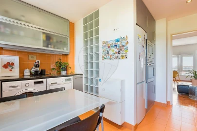 Apartamento T3 para Venda em Olivais