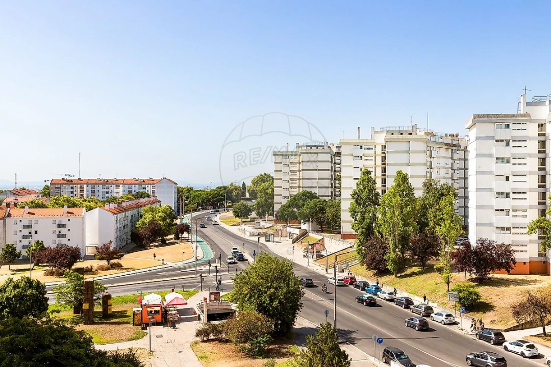 Apartamento T3 para Venda em Olivais Foto 7
