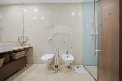 Apartamento T3 para Venda em Santa Marinha e São Pedro da Afurada