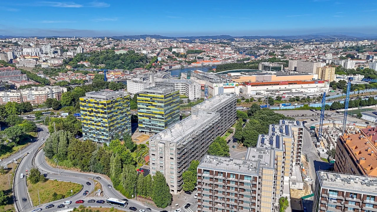 Apartamento T3 para Venda em Santa Marinha e São Pedro da Afurada Foto 6