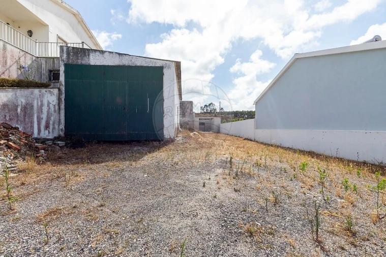 Armazém para Venda em Miragaia e Marteleira Foto 10