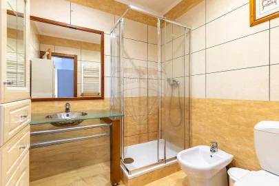 Apartamento T3 para Venda em Campelos e Outeiro da Cabeça