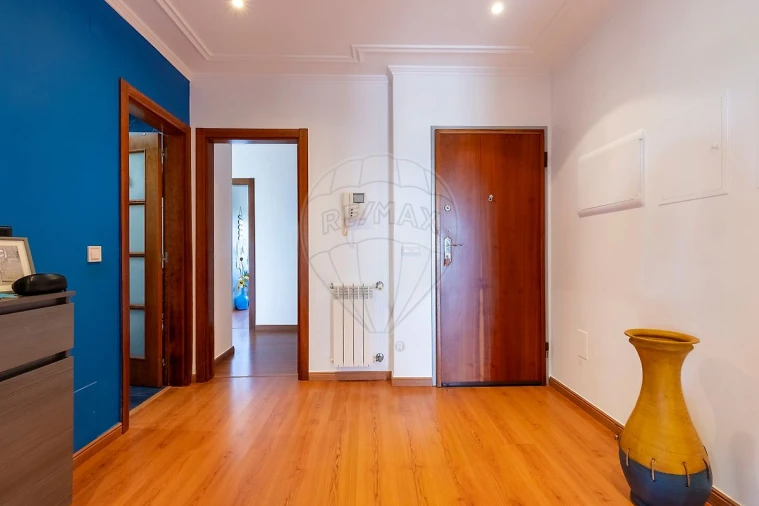 Apartamento T3 para Venda em Campelos e Outeiro da Cabeça Foto 23