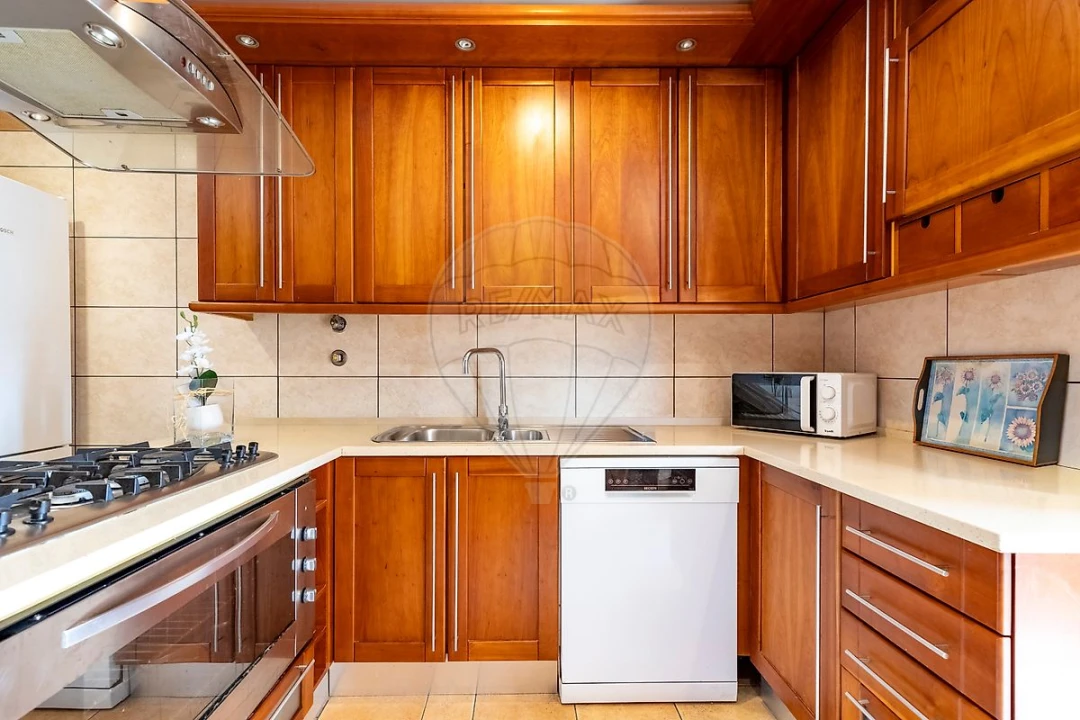 Apartamento T3 para Venda em Campelos e Outeiro da Cabeça Foto 2