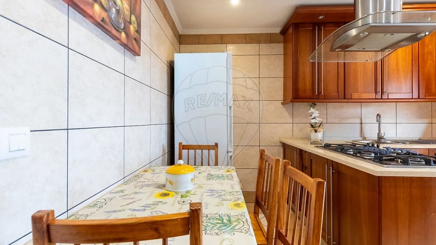 Apartamento T3 para Venda em Campelos e Outeiro da Cabeça
