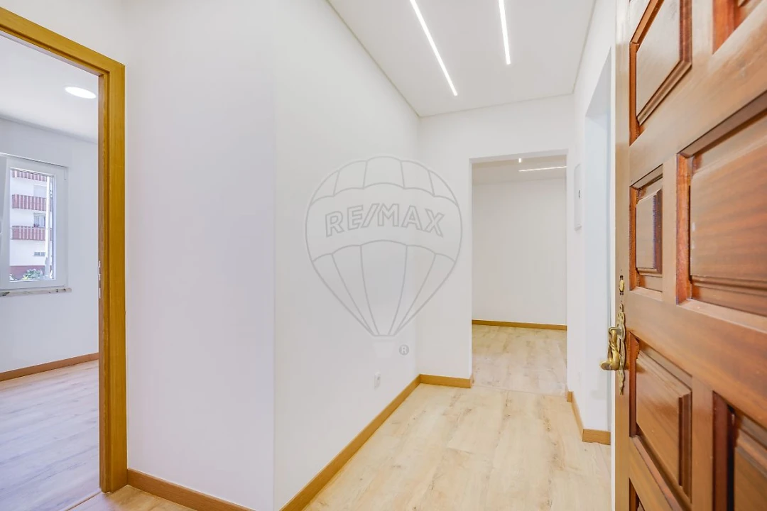 Apartamento T3 para Venda em Vialonga Foto 11