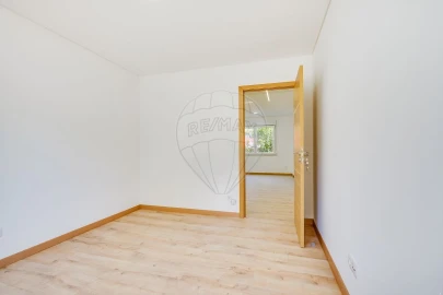 Apartamento T3 para Venda em Vialonga