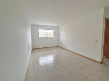 Apartamento T2 para Venda em Mina de Água