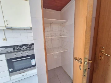 Apartamento T2 para Venda em Mina de Água