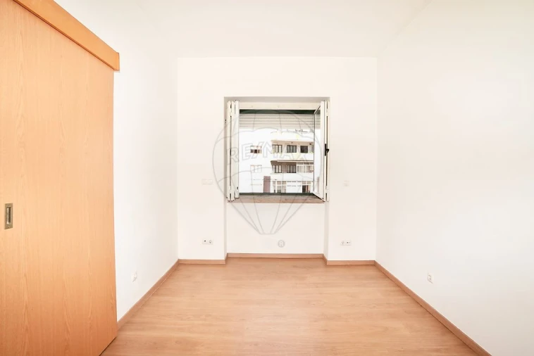 Apartamento T1 para Venda em Arroios Foto 8