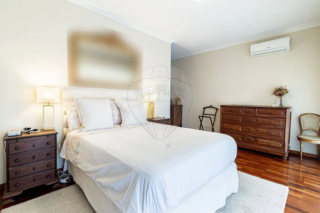 Apartamento T4 para Venda em São João da Madeira Foto 8