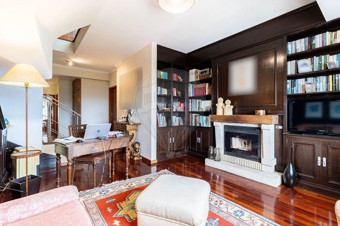 Apartamento T4 para Venda em São João da Madeira Foto 37