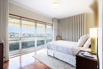 Apartamento T4 para Venda em São João da Madeira