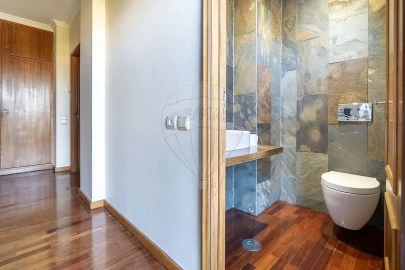 Apartamento T4 para Venda em São João da Madeira