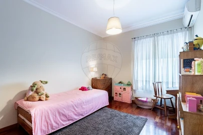 Apartamento T4 para Venda em São João da Madeira
