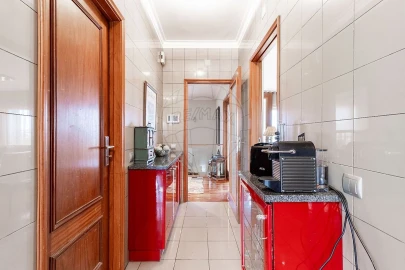Apartamento T4 para Venda em São João da Madeira