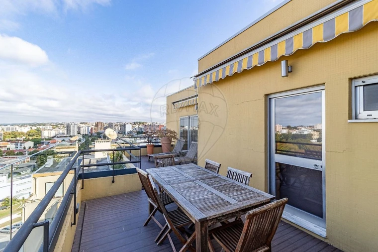 Apartamento T4 para Venda em São João da Madeira Foto 22