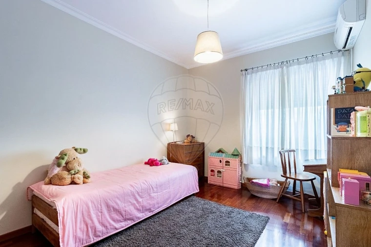 Apartamento T4 para Venda em São João da Madeira Foto 41