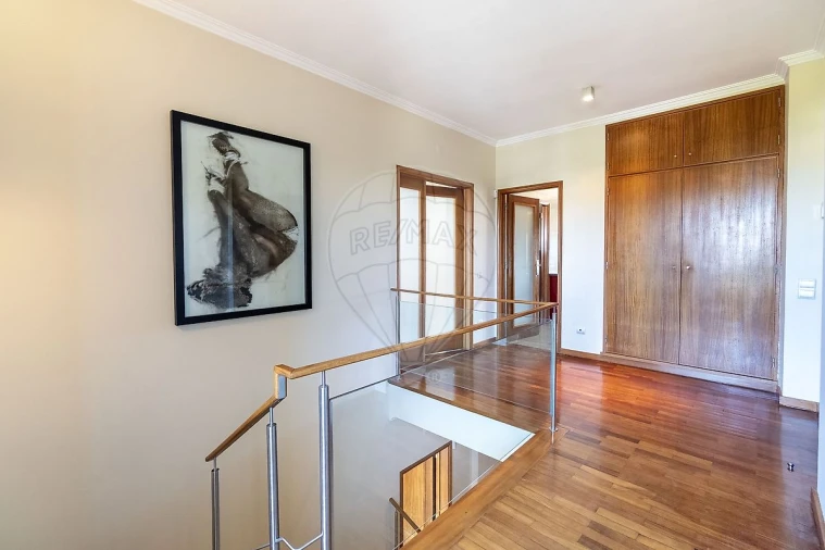 Apartamento T4 para Venda em São João da Madeira Foto 21