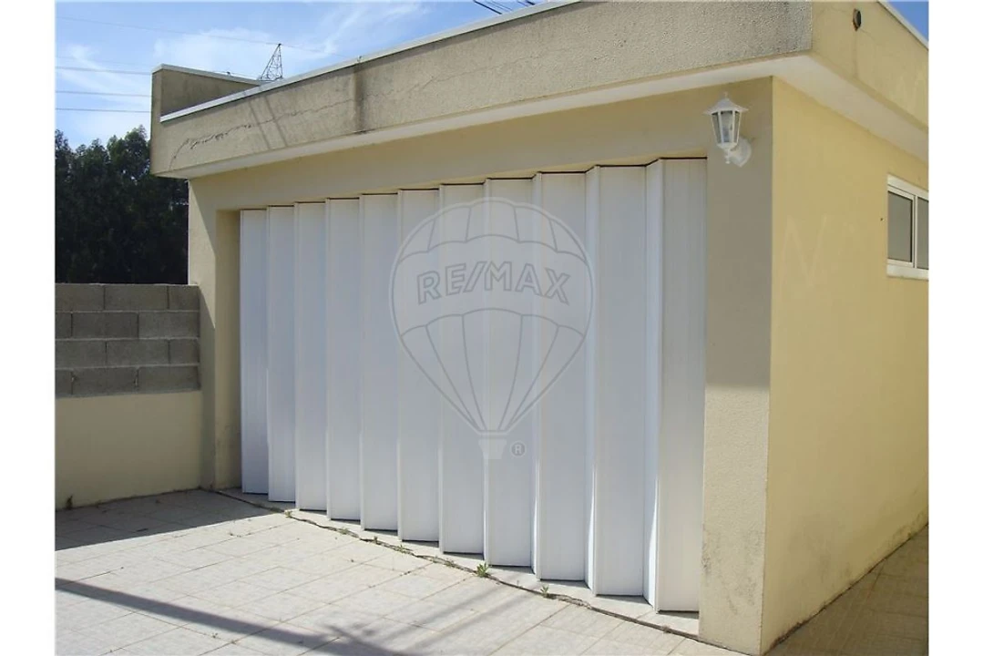 Moradia T4 para Venda em Loureiro Foto 12