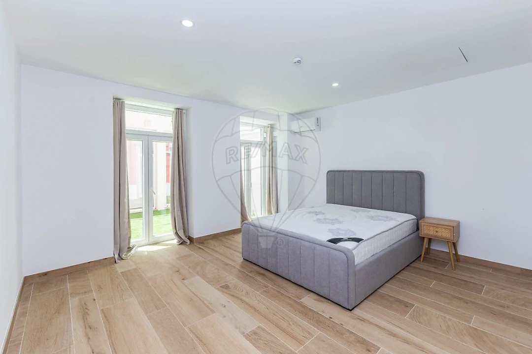 Apartamento T2 para Venda em Bonfim Foto 8