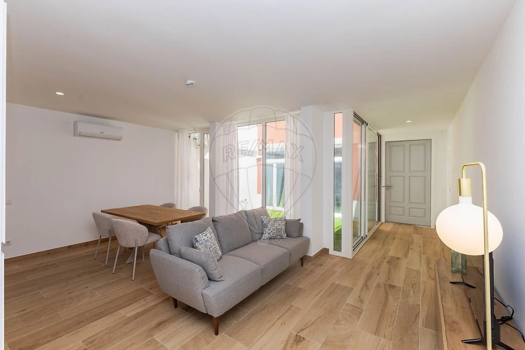 Apartamento T2 para Venda em Bonfim Foto 16