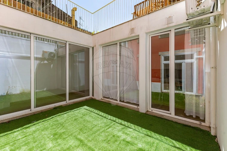 Apartamento T2 para Venda em Bonfim Foto 15