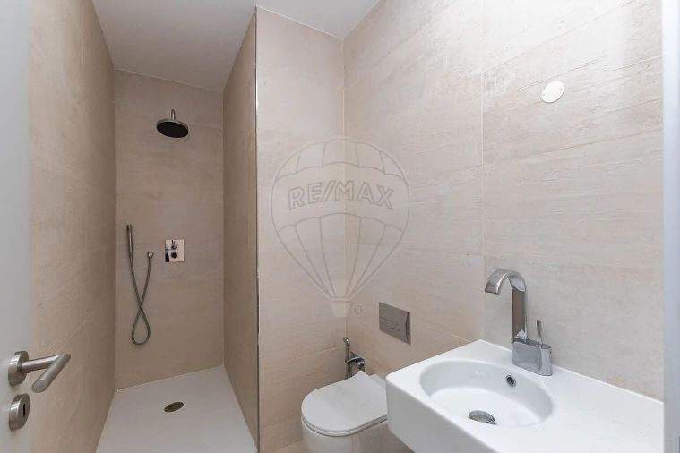 Apartamento T2 para Venda em Bonfim Foto 23