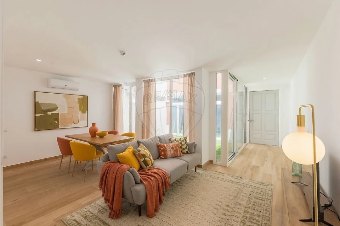 Apartamento para Venda em Cedofeita, Santo Ildefonso, Sé, Miragaia, São Nicolau e Vitória Foto 26
