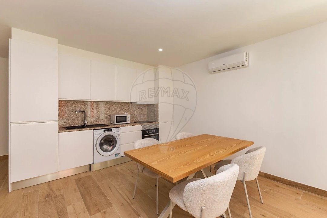 Apartamento T2 para Venda em Bonfim Foto 17