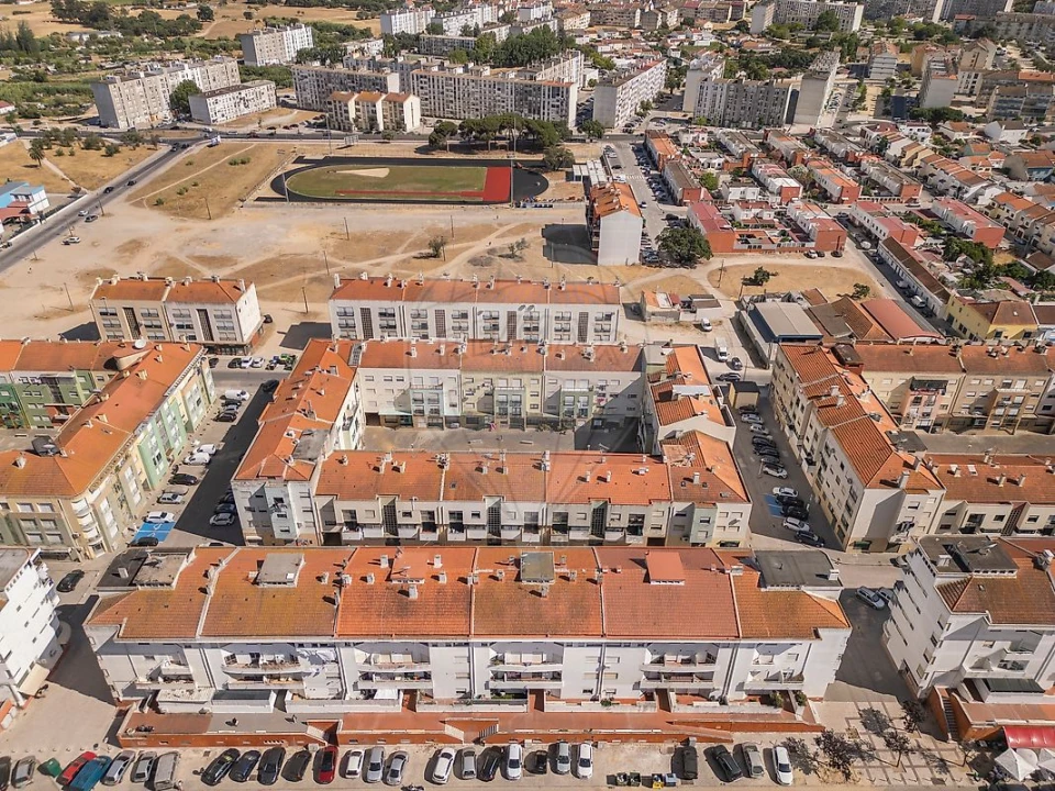 Apartamento T2 para Venda em Baixa da Banheira e Vale da Amoreira Foto 32