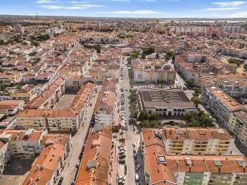 Apartamento T2 para Venda em Baixa da Banheira e Vale da Amoreira