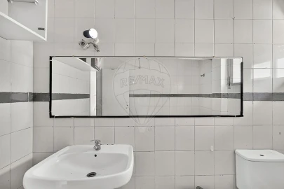 Apartamento T2 para Venda em Baixa da Banheira e Vale da Amoreira
