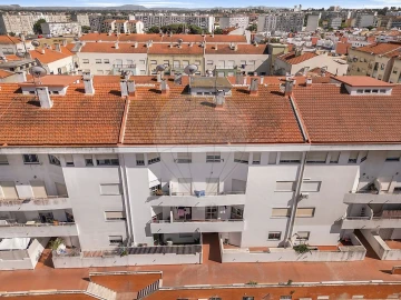 Apartamento T2 para Venda em Baixa da Banheira e Vale da Amoreira