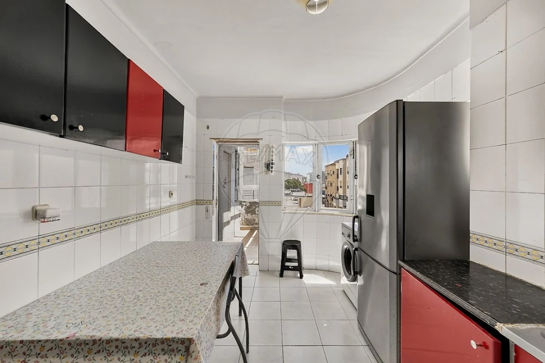 Apartamento T2 para Venda em Baixa da Banheira e Vale da Amoreira Foto 10