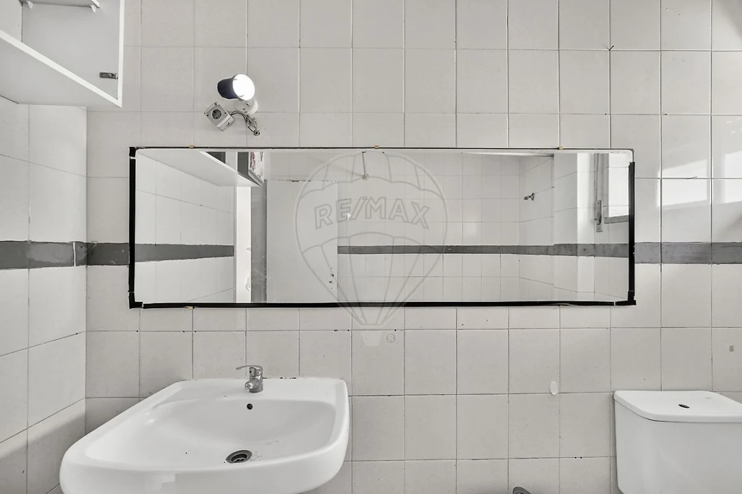 Apartamento T2 para Venda em Baixa da Banheira e Vale da Amoreira Foto 23