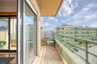 Apartamento T3 para Venda em Cidade da Maia