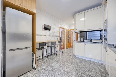 Apartamento T3 para Venda em Cidade da Maia