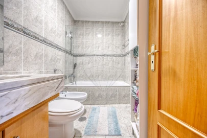 Apartamento T3 para Venda em Cidade da Maia