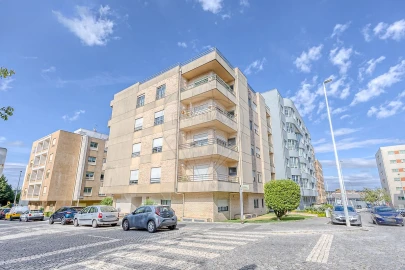 Apartamento T3 para Venda em Cidade da Maia
