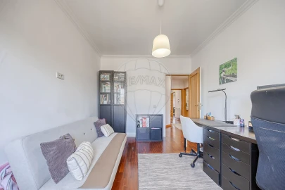Apartamento T3 para Venda em Cidade da Maia