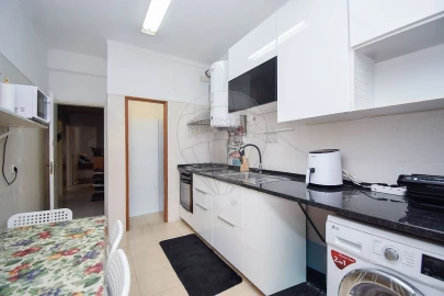 Apartamento T2 para Venda em Rio de Mouro