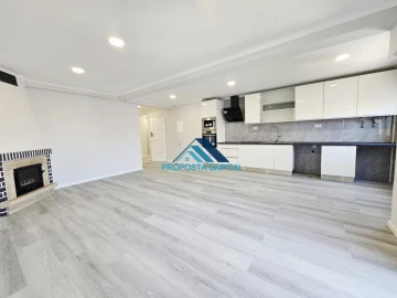 Apartamento T4 para Venda em Amora
