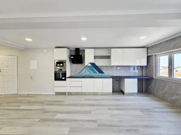 Apartamento T4 para Venda em Amora