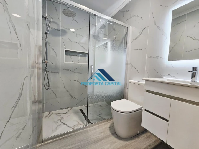 Apartamento T4 para Venda em Amora Foto 38