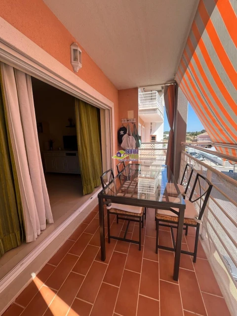 Apartamento T1 para Venda em Armação de Pera