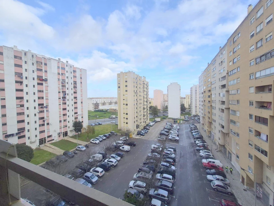Apartamento T3 para Venda em Carregado e Cadafais Foto 21