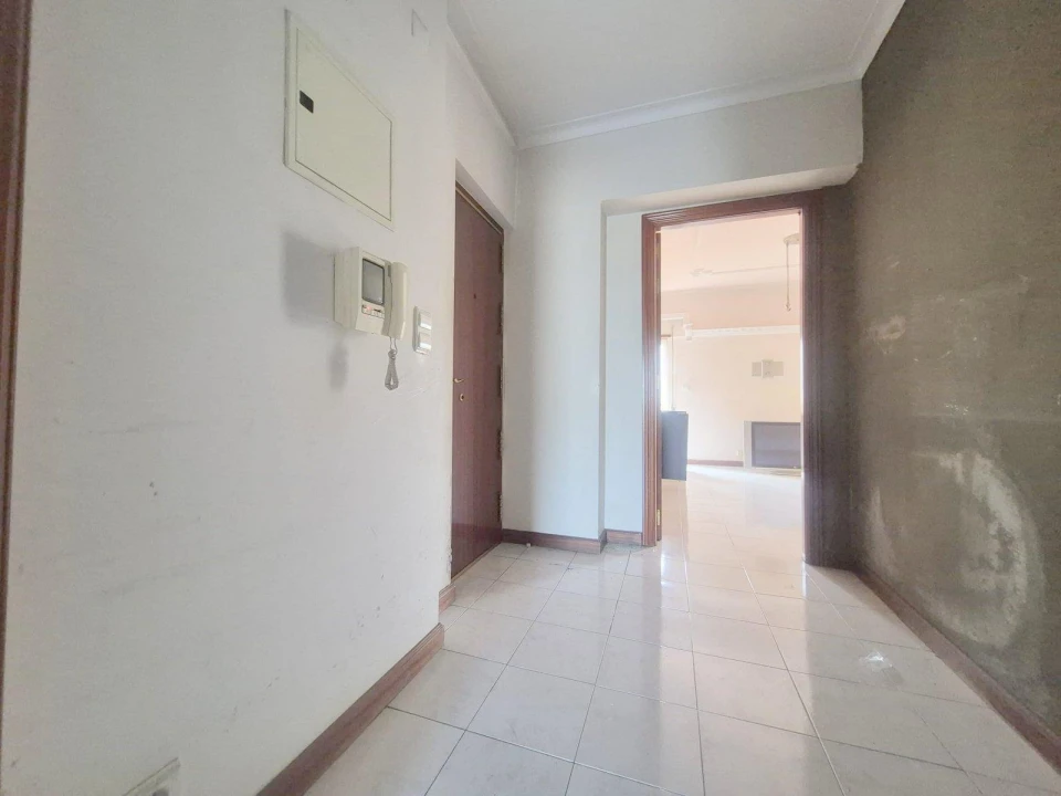 Apartamento T3 para Venda em Carregado e Cadafais Foto 7