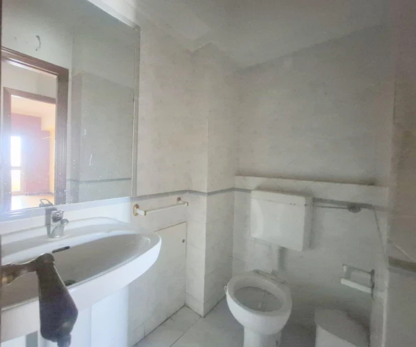 Apartamento T3 para Venda em Carregado e Cadafais Foto 12