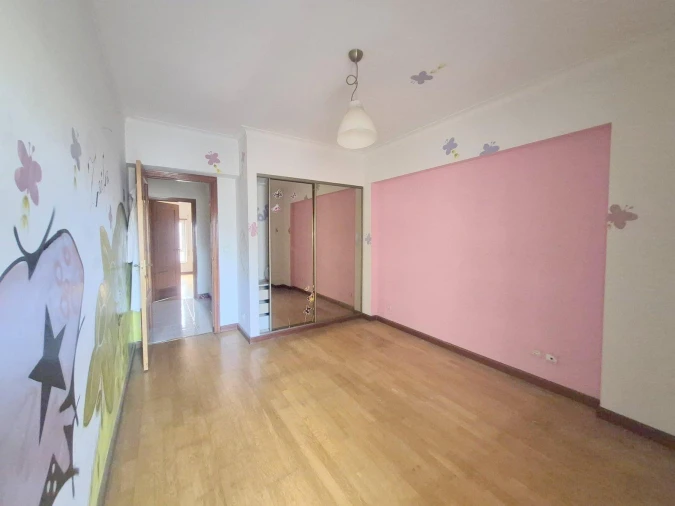Apartamento T3 para Venda em Carregado e Cadafais Foto 15
